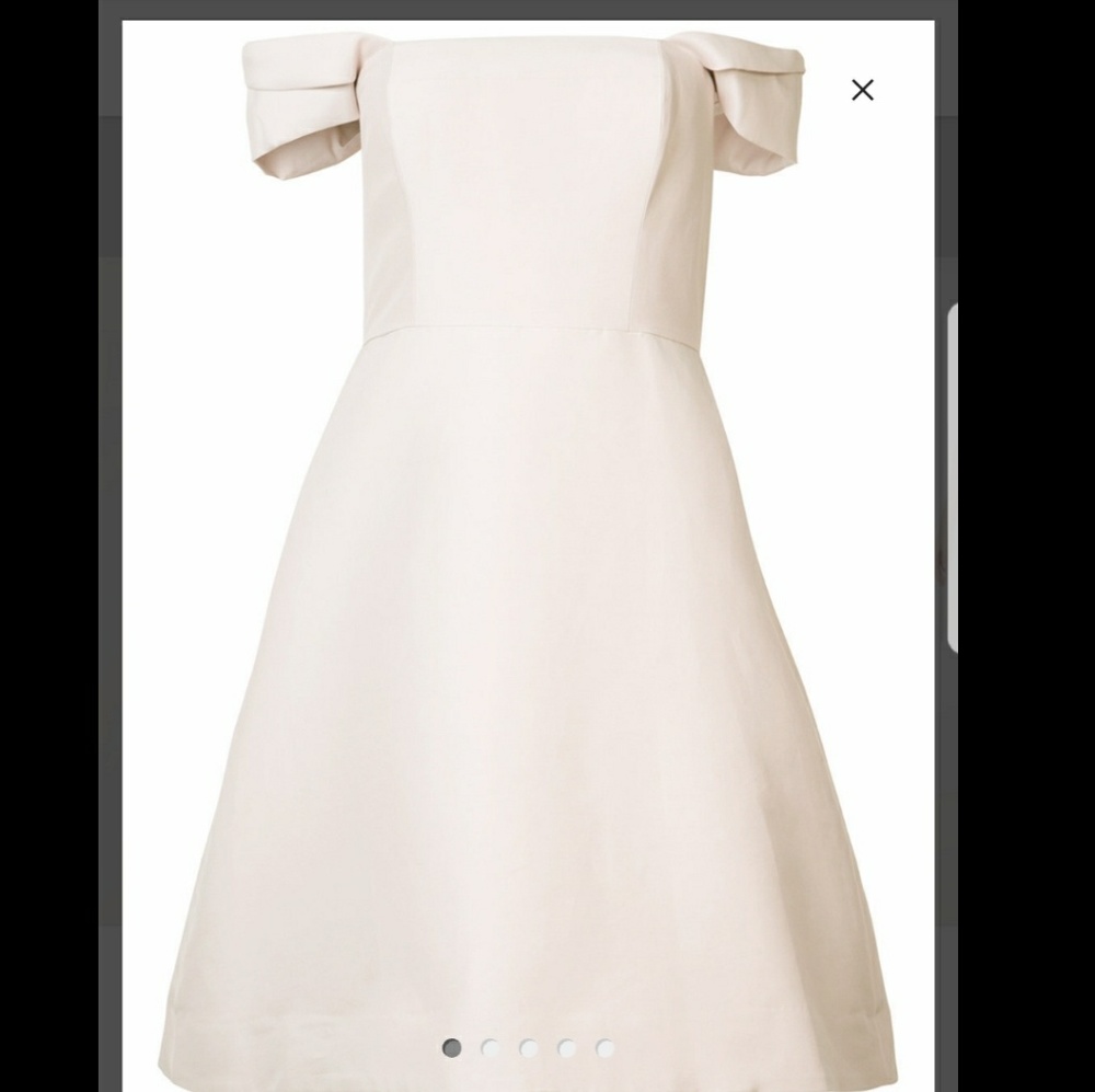 Halston heritage never worn